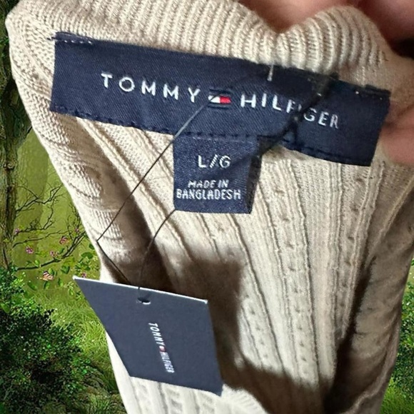 NWT Tommy Hilfiger Beige Cableknit Top Size L- originally $59.50 - Picture 7 of 8